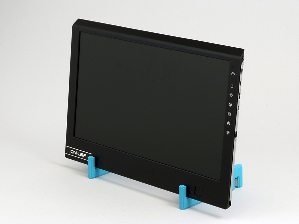 15.6型でもモバイルできちゃうディスプレイ「On-Lap 2501M」を使って