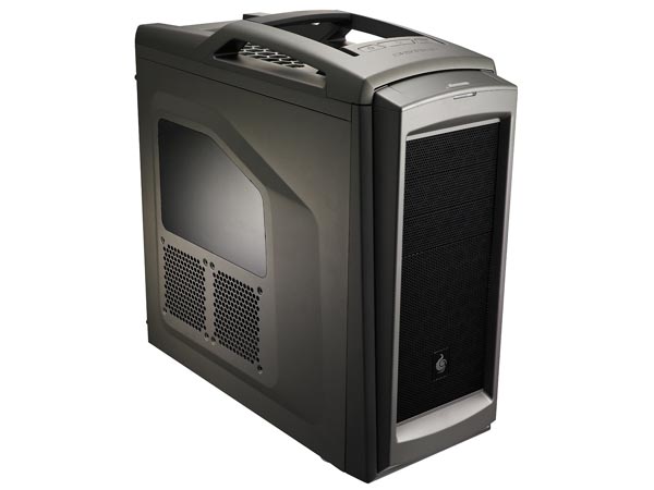 Cooler Master、冷却性重視のゲーミングPCケース「CM Storm Scout 2 Gun Metal」 - ITmedia PC USER