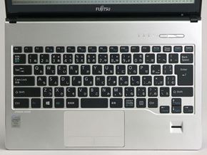 FMV LIFEBOOK SH90/M」――Ultrabookと旧型モバイルPCの融合を目指した 