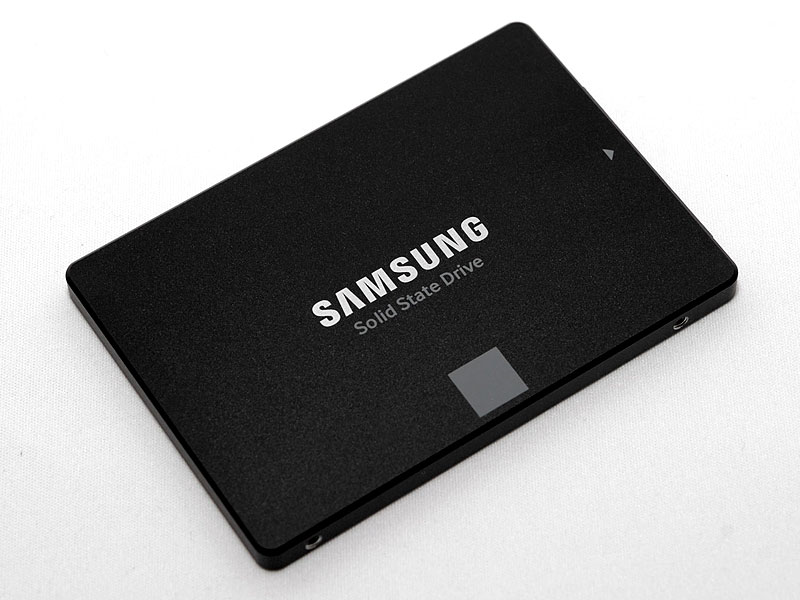 Samsung SSD 850 EVO」徹底検証――“3D V-NAND”搭載で5年保証の主力 ...