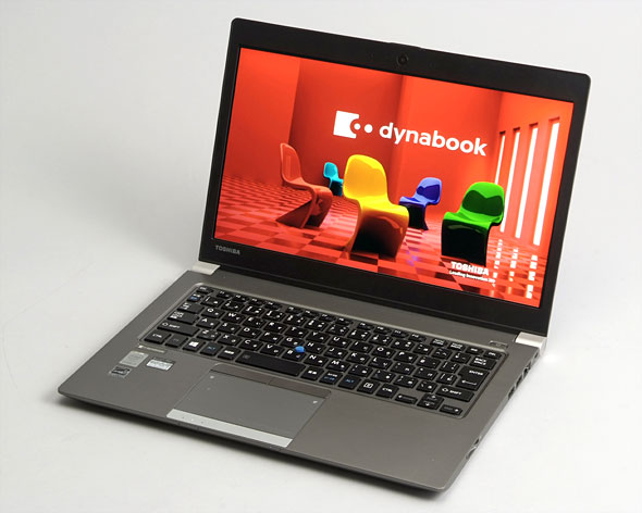カラーグレー③超軽量dynabook R63/P/i5第五世代/8GB/SSD128GB