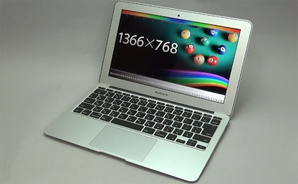 アップルの新型「11インチMacBook Air」に哀愁を感じた：動画で