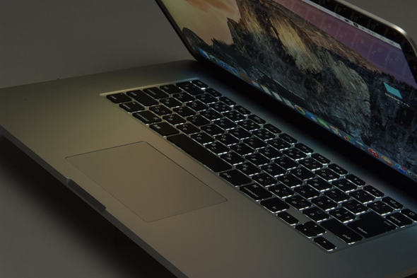 新しい15インチMacBook Proはどのくらい速い？：13インチモデルと比較 ...
