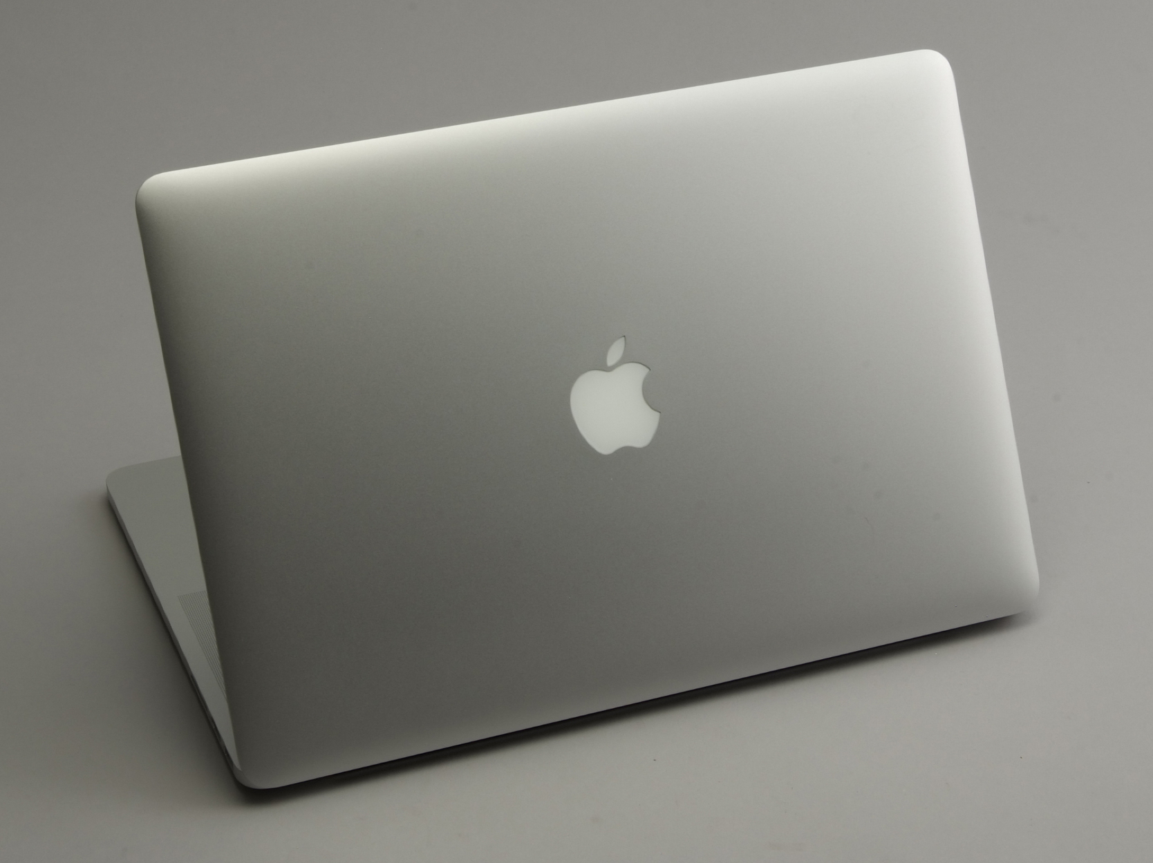 新しい15インチMacBook Proはどのくらい速い？ Windows編：13インチ 