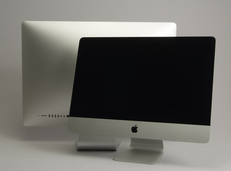 4K／5Kの新型iMacはどのくらい速くなった？：大きいiMacとすごく大きい 