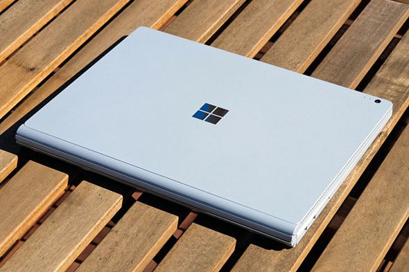 Surface Book」はノートPCとして最上級の完成度か――USモデル先行 