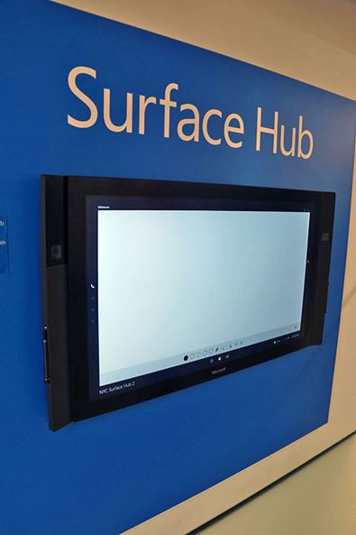 Surface Hub55^f