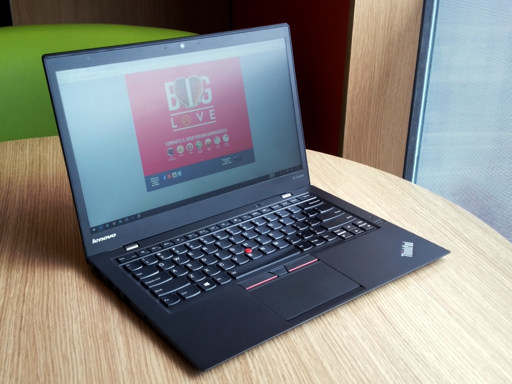 第4世代「ThinkPad X1 Carbon」の改善点を第3世代ユーザーが確かめる ...
