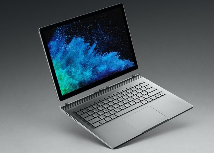 13.5型「Surface Book 2」、国内価格は税込み20万664円から（要約