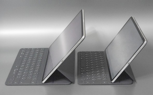 新型iPad Pro＋Smart Keyboard Folio 文字入力にベストなのは12.9型と11型のどちら？：11型と12.9型で使い