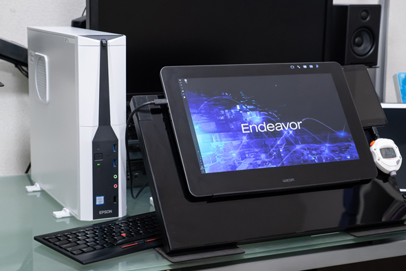 人気イラストレーターのrefeia氏が Endeavor Mr4800e イラスト マンガ制作select をレビュー 1 2 ページ Itmedia Pc User