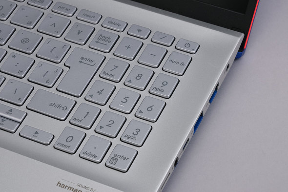 第10世代Coreの実力をおしゃれなノートPC「VivoBook S15」で試す 