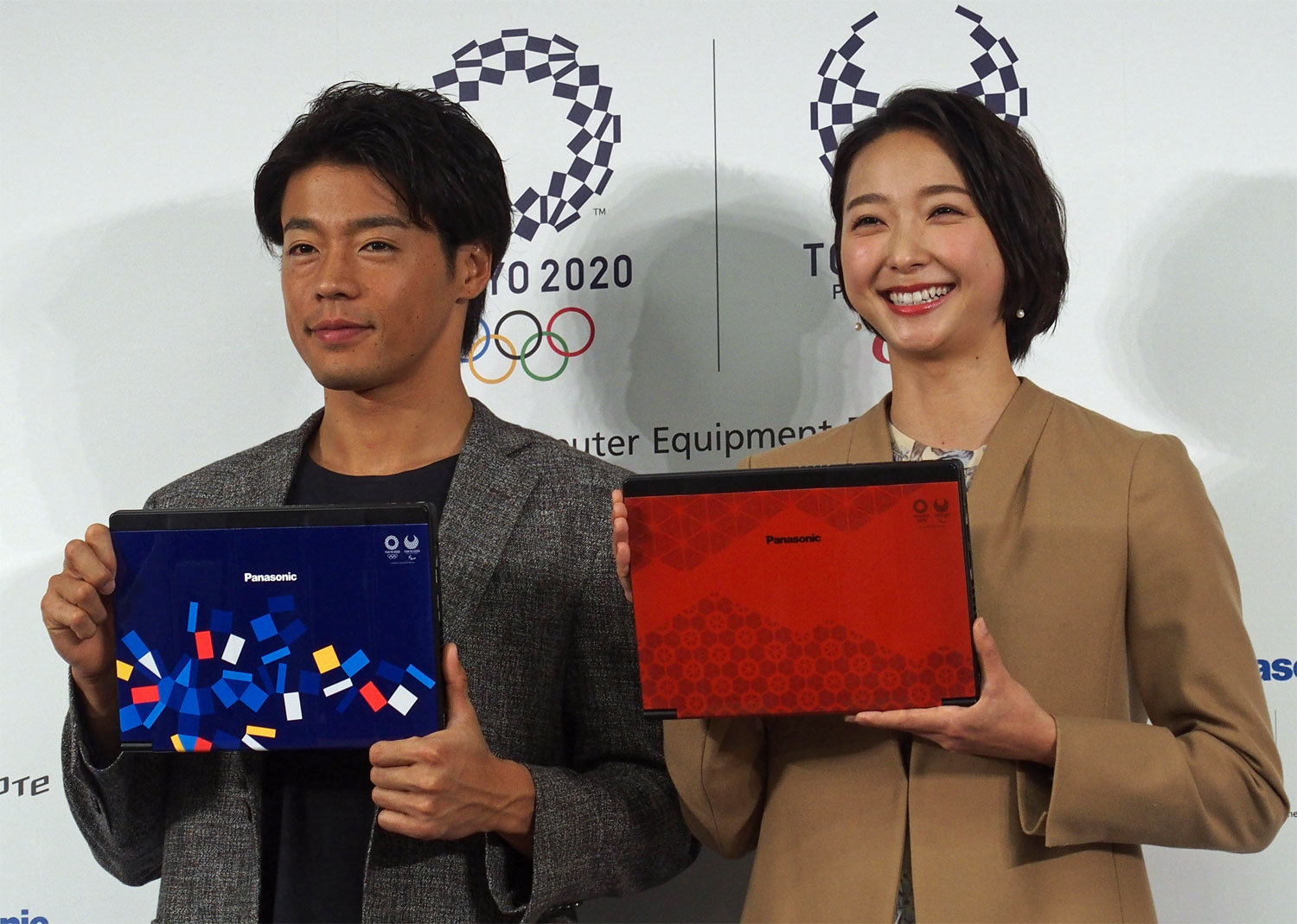 新型let S Noteはオリジナルデザイン天板とカスタマイズメニューで攻める 0台の限定モデルも登場 1 3 ページ Itmedia Pc User