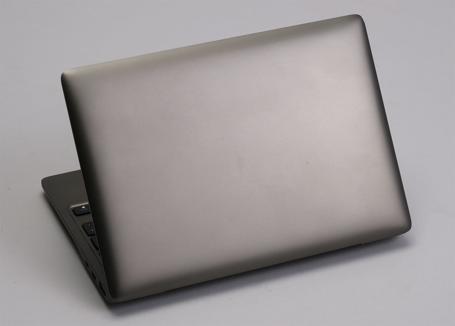 CPUは同じだけどMaxとはこれいかに」なGPD P2 Maxを検証する：上位