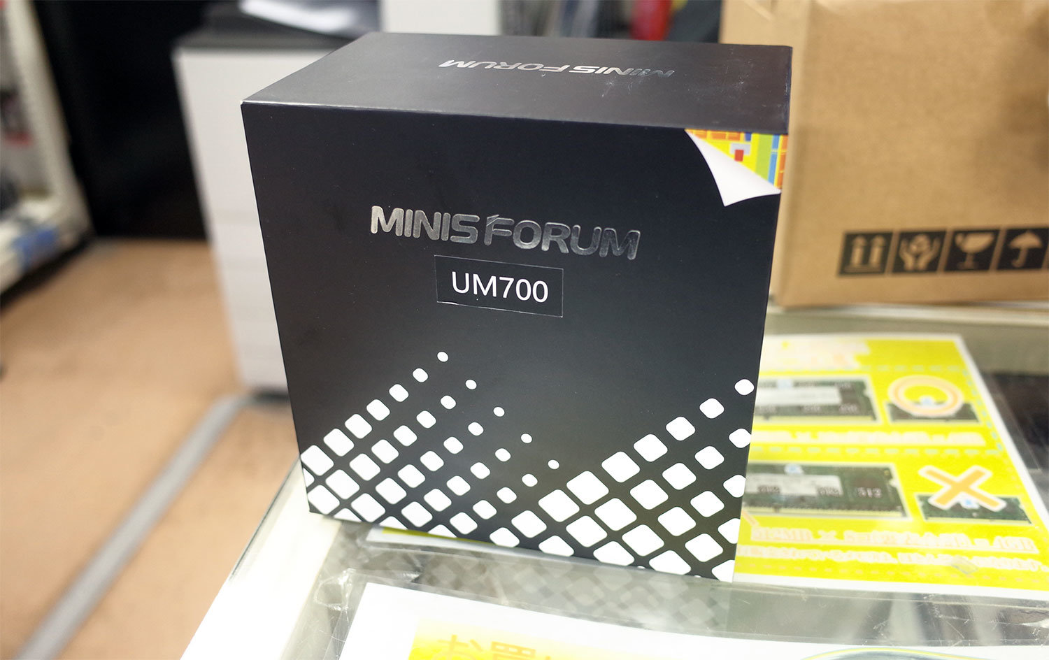 Ryzen搭載の超小型PC「Minisforum UM700＆X400」がデビュー：古田雄介のアキバPick UP！（1/4 ページ） -  ITmedia PC USER