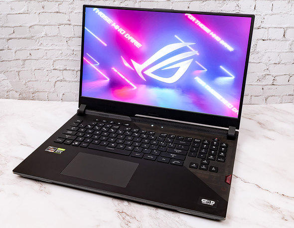 ROG Strix SCAR 17 G733QS