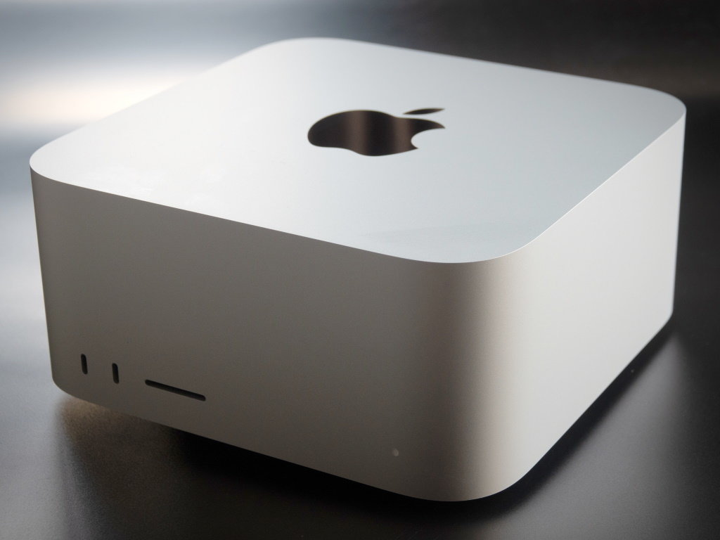 最高級の Mac Studio、Studio ディスプレイ、アクセサリを備えた完全な「Apple Studio」パッケージの価格は約 11,000 ドル
