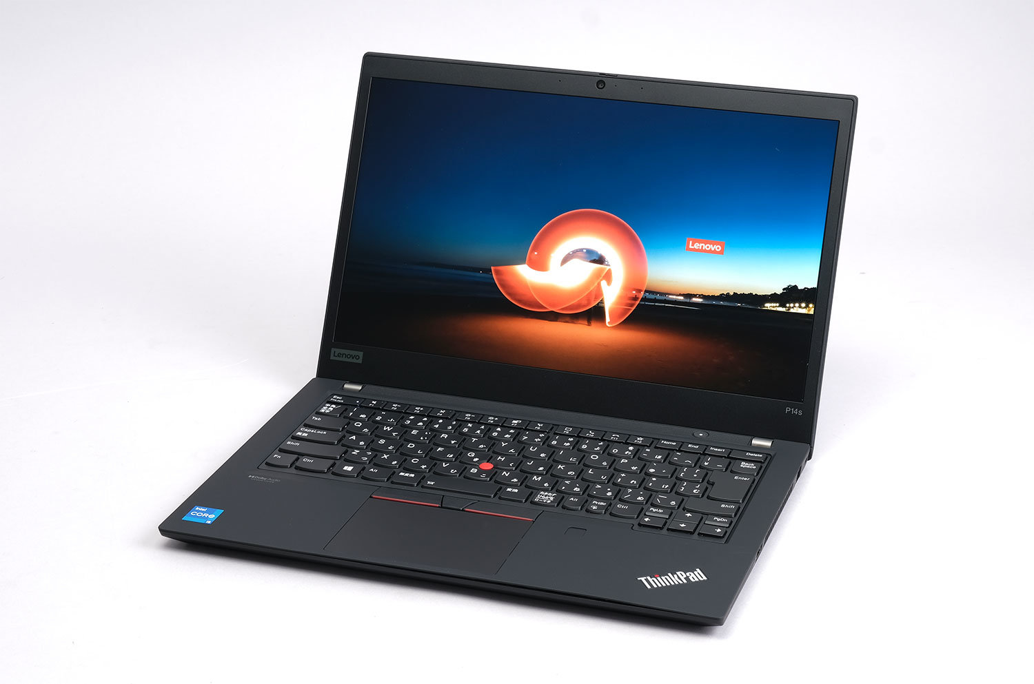 高い性能が求められるビジネスシーンにThinkPadのモバイルワーク