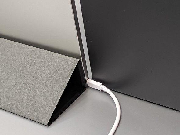 LG gram +view 16MQ70 v[