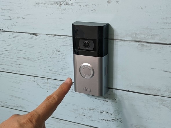 スマホから映像を確認できるドアベル「Ring Video Doorbell 4」を導入 