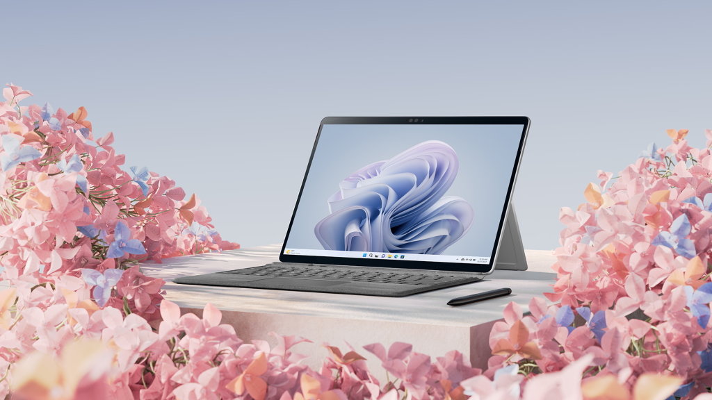 Surface Pro 9 はintelモデルとarmモデルの 2本立て Windows 11 Bloomから着想を得たスペシャルモデルも Itmedia Pc User