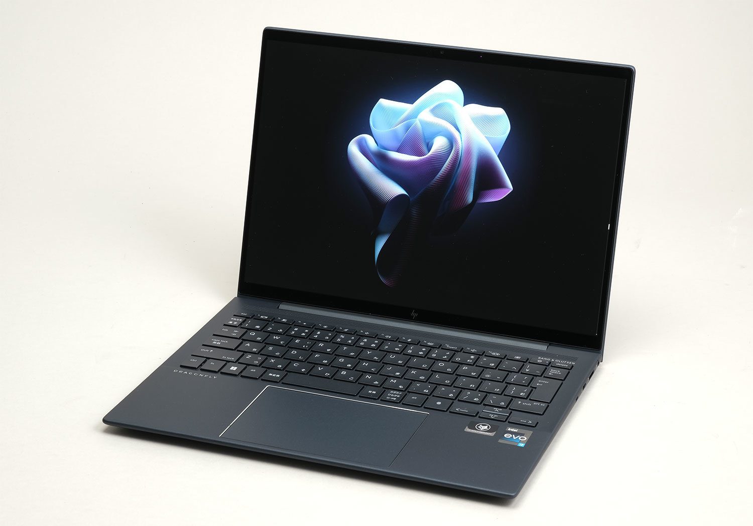 これがビジネスPCの最先端！ 軽い／頑丈／高性能を体現した「HP Elite