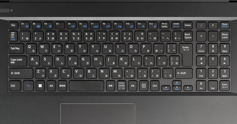 マウス、第12世代CPU搭載17.3型ノートPC HDMIに加えディスプレイ出力