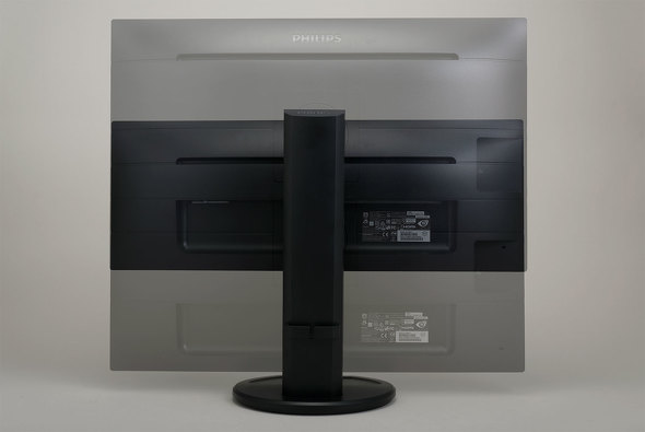 ͍@\ŁAtfBXvCȂ艺܂Ŏčs郂f