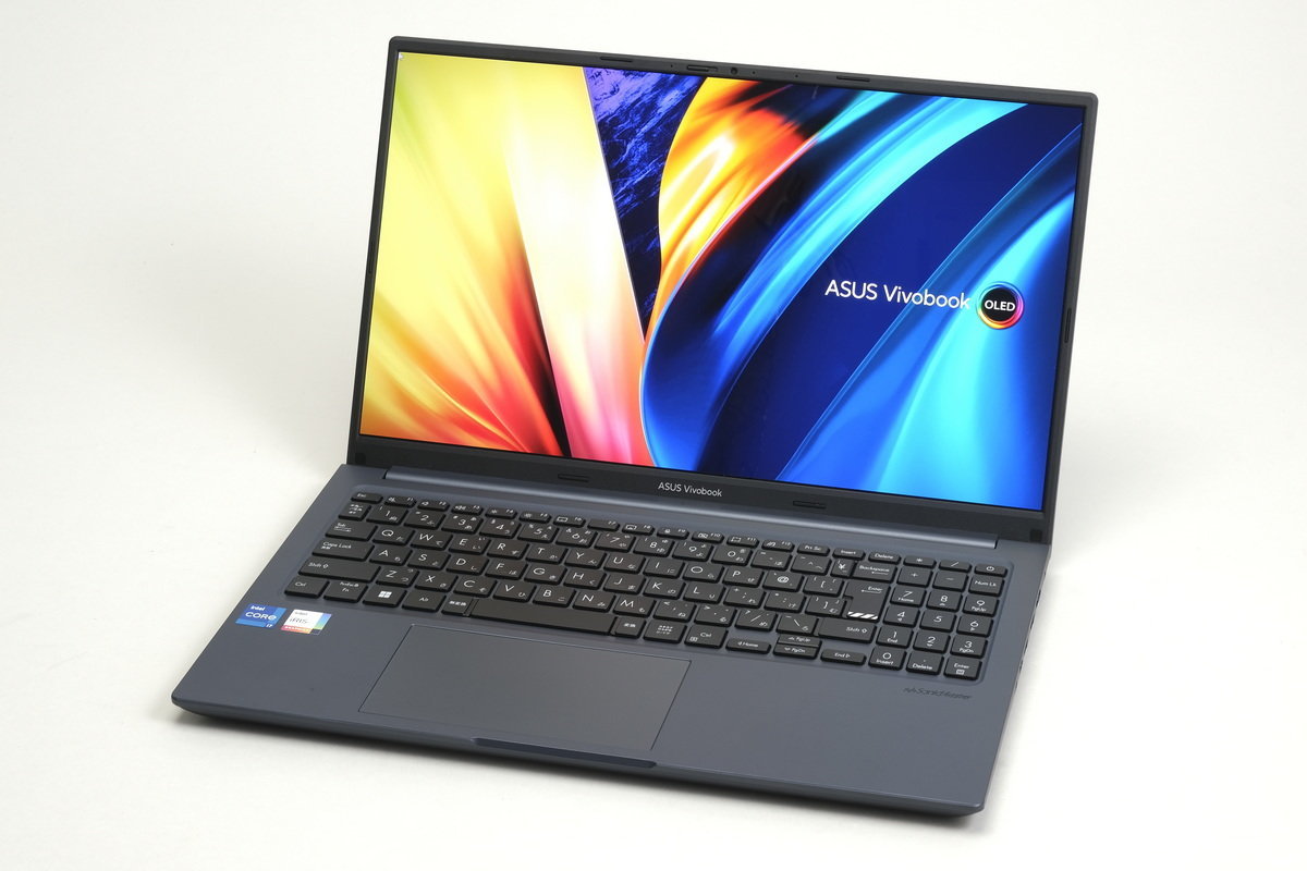 10万円台半ばで有機ELノートPCが手に入る！ 「ASUS Vivobook 15X OLED