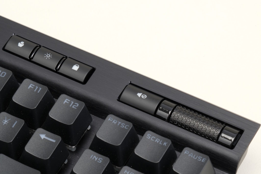 魅力は高速入力だけじゃない！ 気持ちよく打てるCorsair（コルセア）のテンキーレスキーボード「K60 PRO TKL RGB」「K70