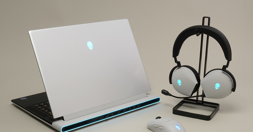 デル・テクノロジーズ「Alienware x16」は薄くてスタイリッシュで