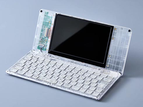 キングジム、「ポメラ」15周年を記念した限定スケルトンモデル「DM250X 