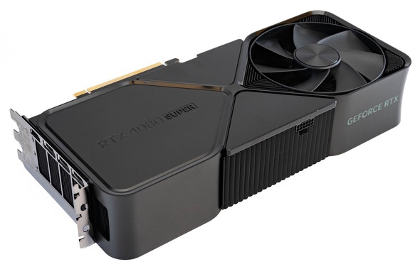 GeForce RTX 4080 SUPER Founders Edition