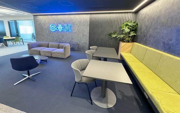 {ACEr[EG IBM RvВ eNmW[Jpj[ ln̈