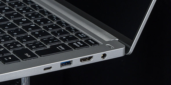 }EXRs[^[ NGC^[ m[gPC DAIV Z4-I7I01SR-A 14^ oCPC