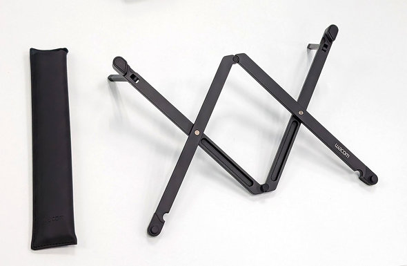 R L@EL OLED ^ubg Wacom Movink 13 13.3 Pro Pen 3 tHD }`^b`