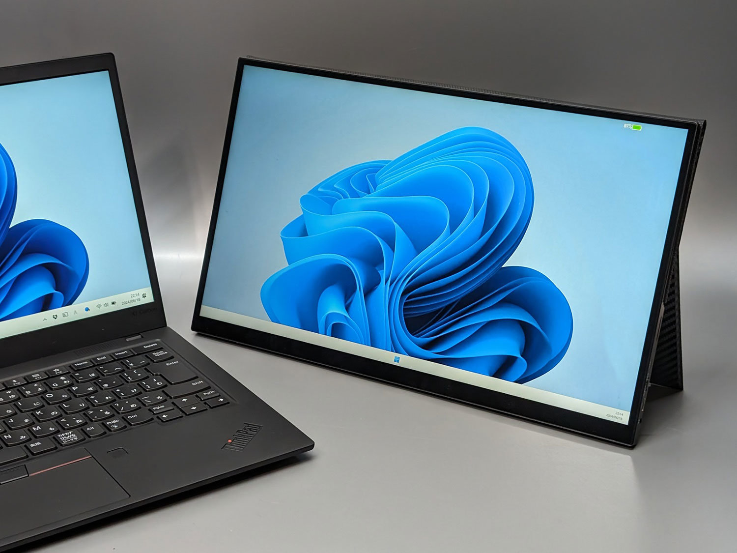 有線＋ワイヤレスでの接続にも対応しタッチ操作も可能！ 15.6型モバイルディスプレイ「PROMETHEUS CAST 15.6inch」を試す：モバイルディスプレイの道（1/4  ページ） - ITmedia PC USER