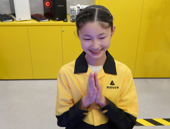 うれしくて思わず拍手