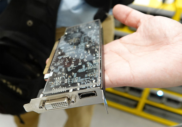 �A�N�����ŃJ�o�[