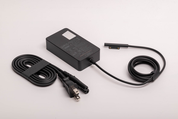 Microsoft Surface Laptop3 本体 ACアダプター付き Microsoft