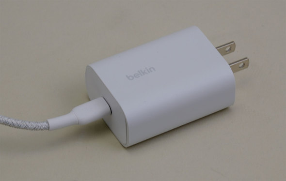 Belkin BoostCharge Pro Qi2 3-in-1}Olbg CX [dX^h 15W