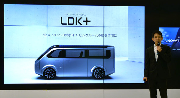 SHARP Tech-Day'24 gInnovation ShowcasehV[v Cxg CTO J