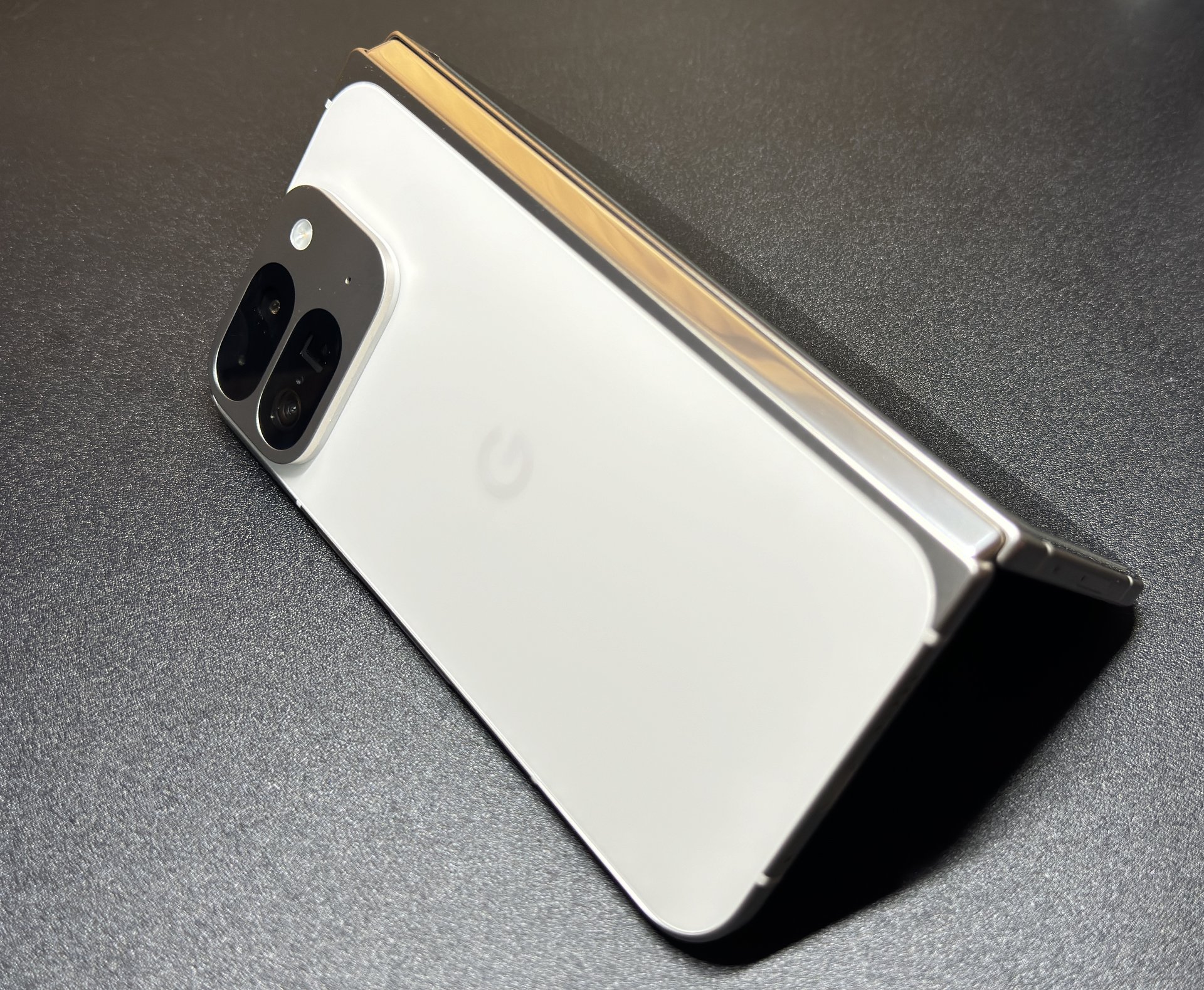 Galaxy Z Fold3から「Pixel 9 Pro Fold」に乗り換えました サイズ感が