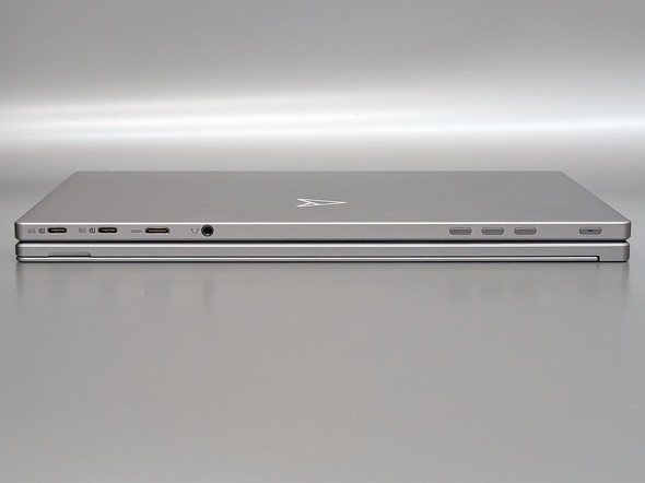 ASUS ZenScreen Fold OLED MQ17QH 17.3C` oCfBXvC tH_u 2܂