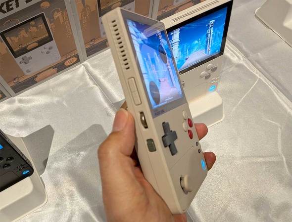 AYANEO ^Q[@ Pocket DMG Pocket S EVO Snapdragon G3x Android |PbgQ[@