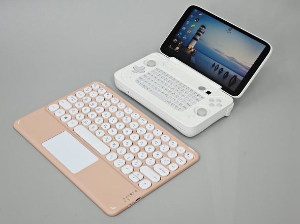 3COINS�u�^�b�`�p�b�h�t���L�[�{�[�h�v�ƍ��킹��