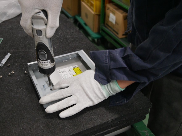 ���w�h���C�u