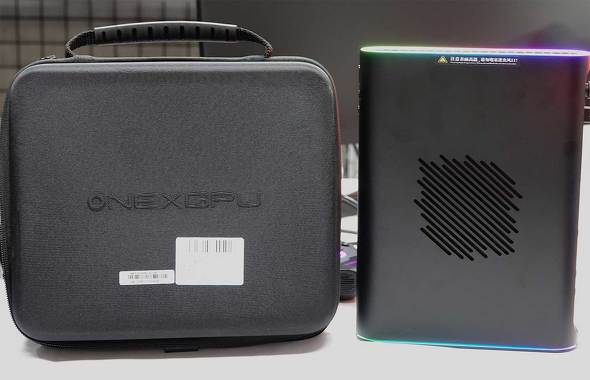 専用キャリングケース付き