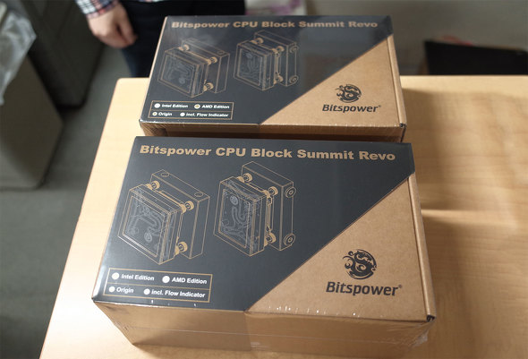 IIXybNɓׂuBlock Summit RevovV[YB7ɎBe