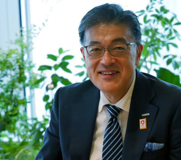 pi\jbN O[v z[fBOX 팩YK CEO AI p Ԏs KV